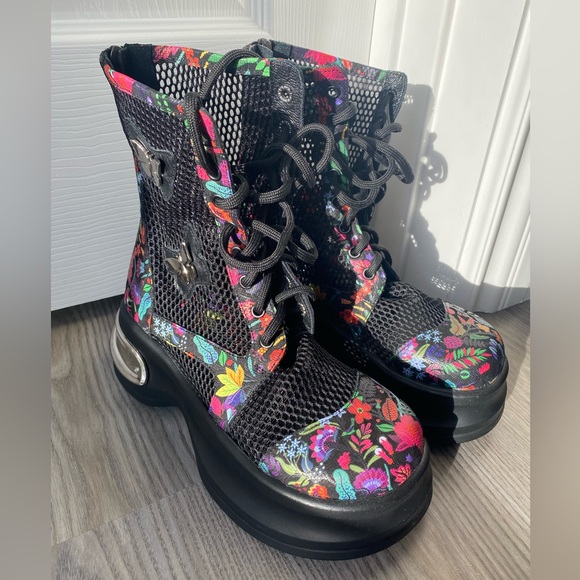 Bootie - Picture 2 of 6